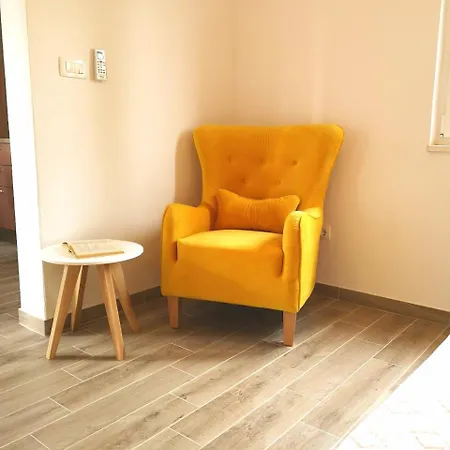 Apartments Grgic Trogir Exterior photo